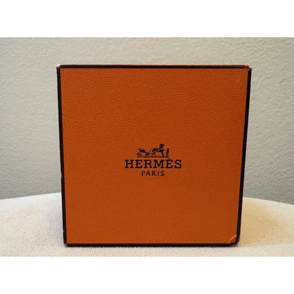 HERMES  Heavy Luxury‎ Modern Ring Jewelry Display Box 2.5